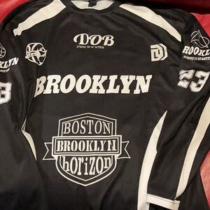 SHEIN Black and White Brooklyn Graphic Long Sleeve Top